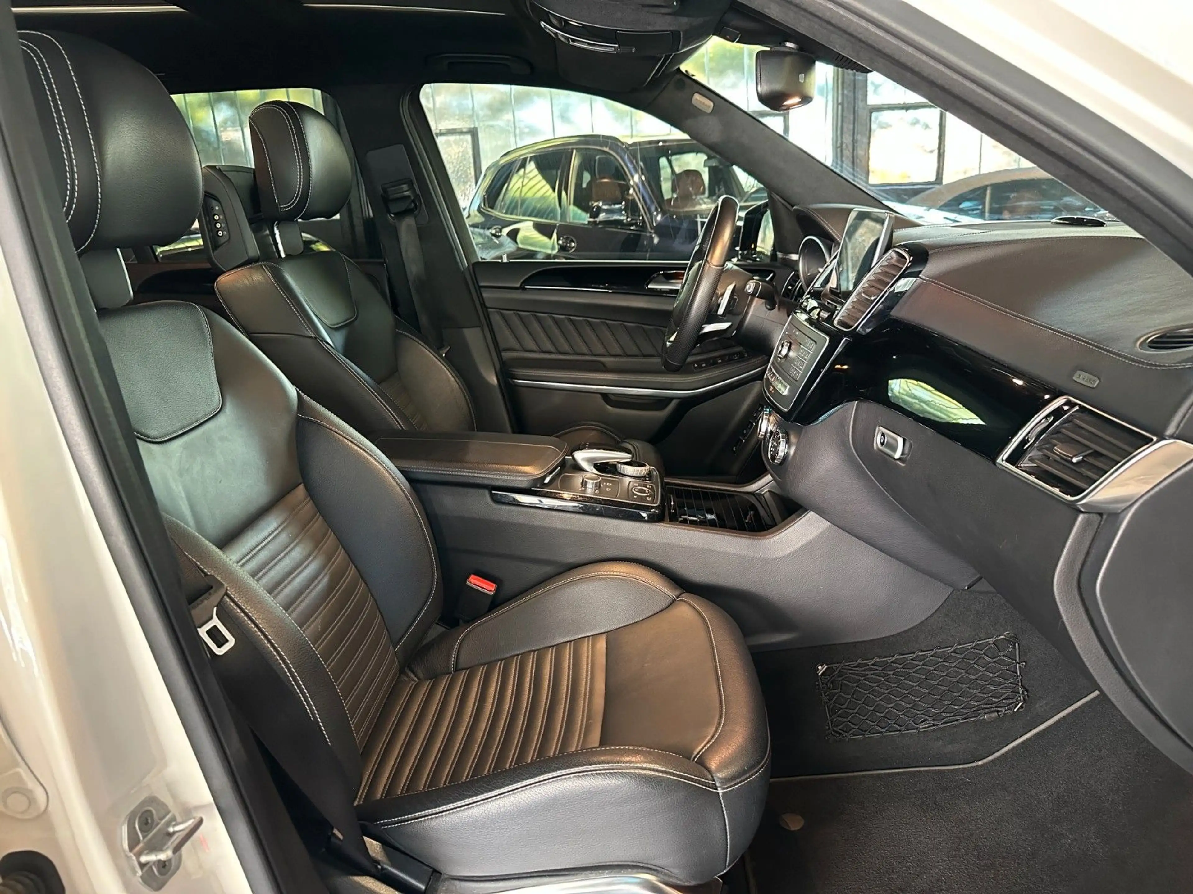 Mercedes-Benz GLS 500 4Matic AMG*ACC*AirMatic*AHK*Pano — photo 19