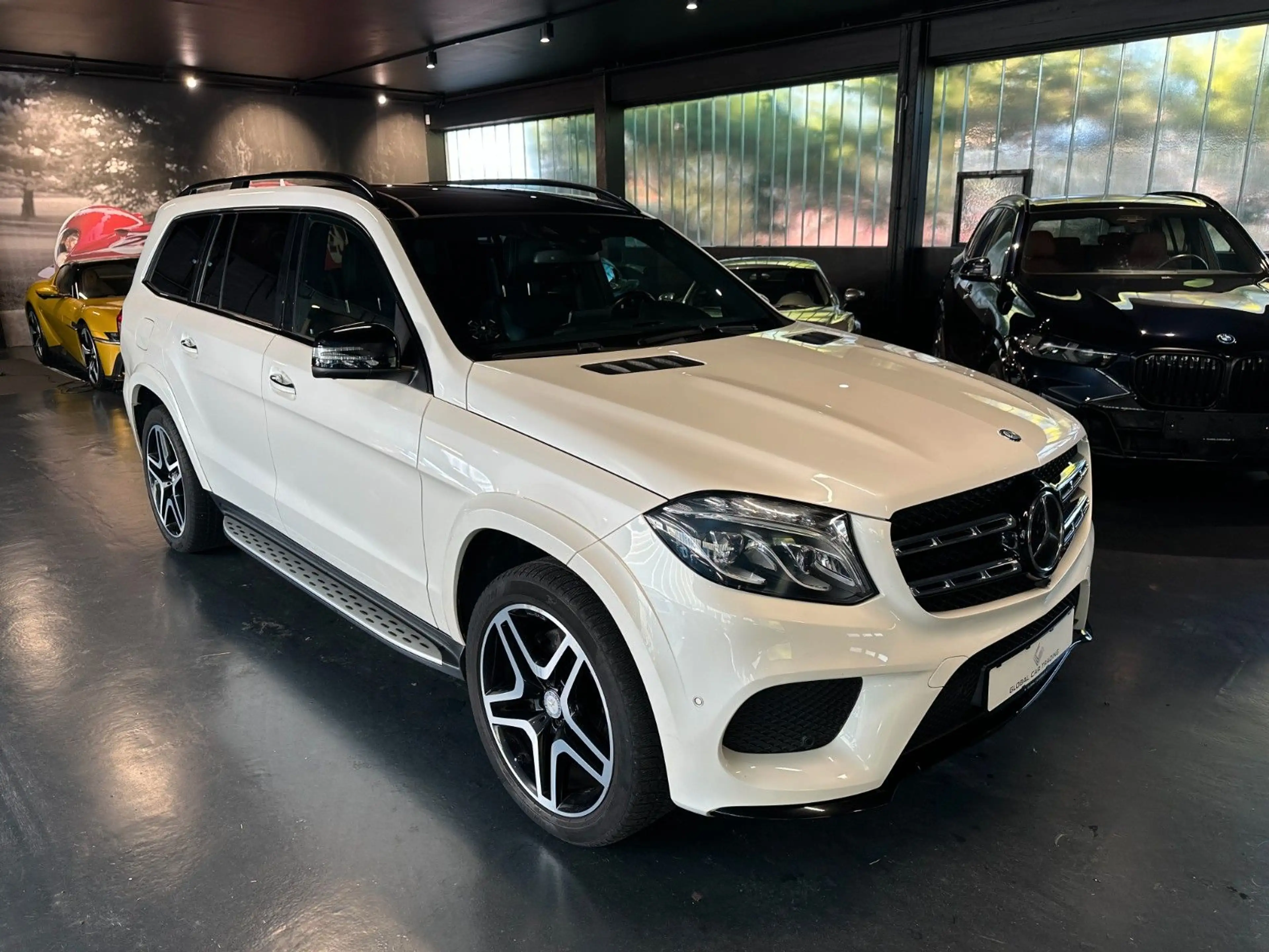 Mercedes-Benz GLS 500 4Matic AMG*ACC*AirMatic*AHK*Pano — photo 2