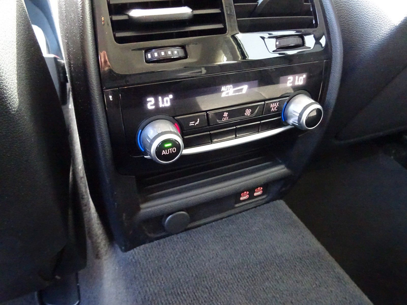 BMW 520 d Touring Aut Navi LC Prof Leder LED 4Z-Klima — photo 15