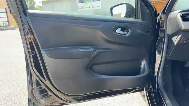 Citroen C-Elysée view 7