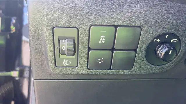 Citroen C-Elysée view 13