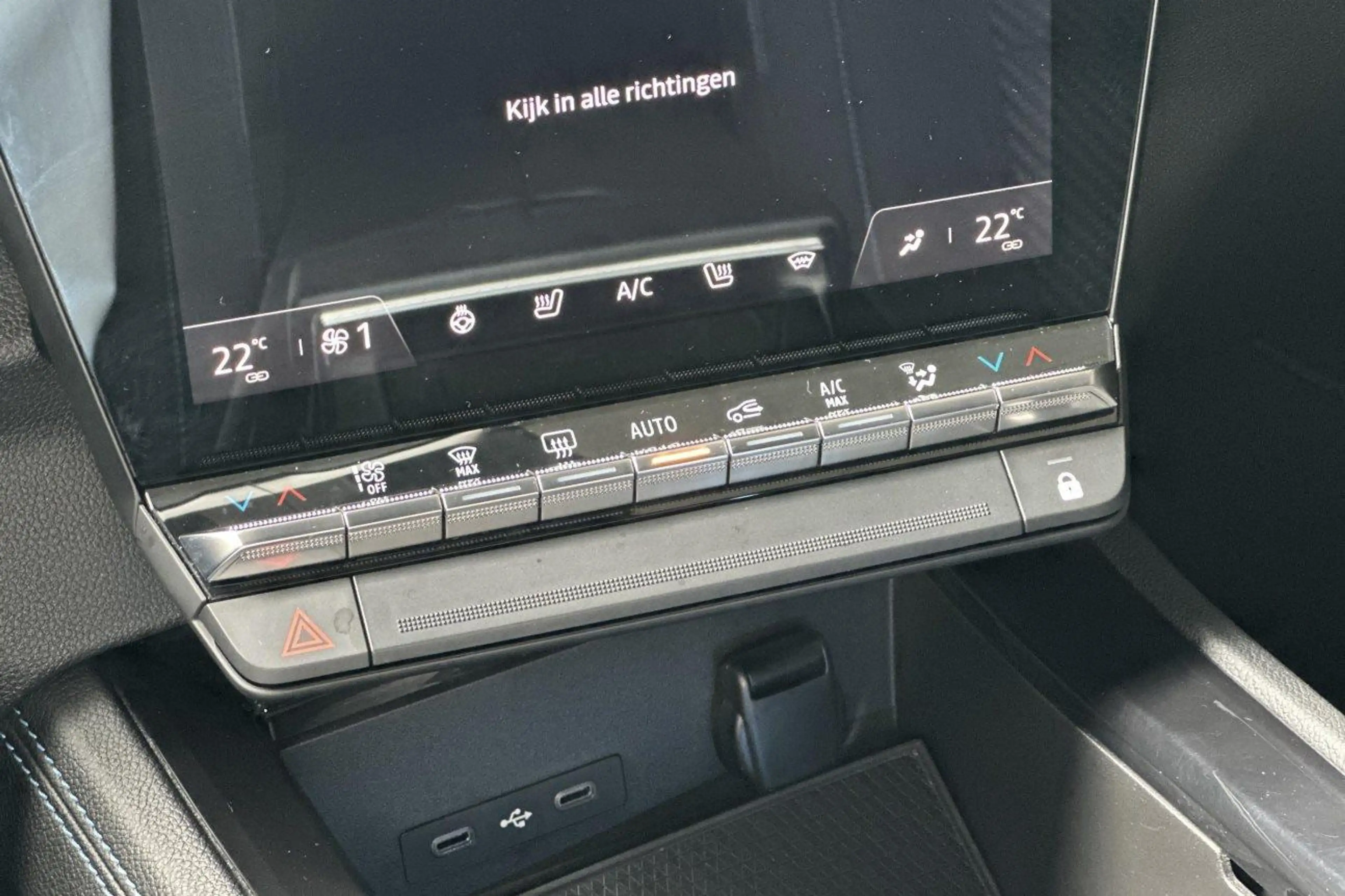 Renault Austral Techno Esprit Alpine HYBRID 201 PK — photo 15