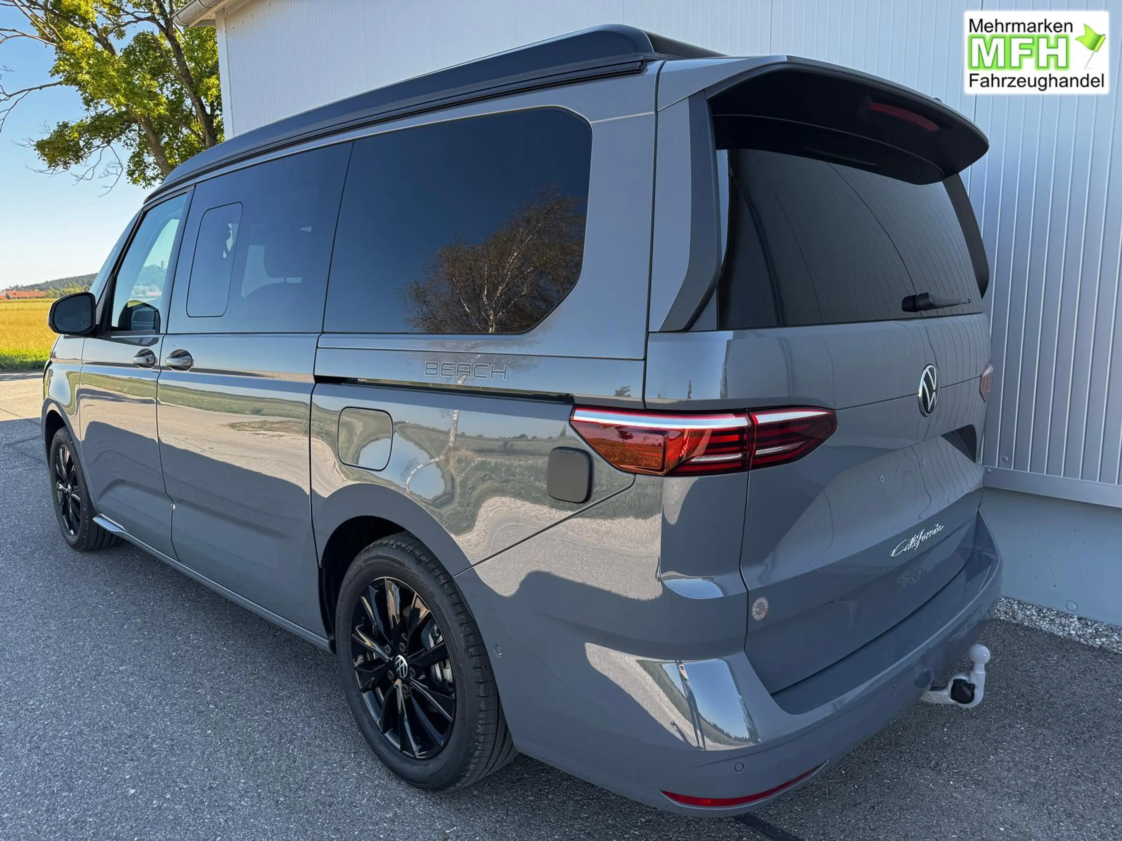 Volkswagen T7 California Beach Camper 2.0 TDI DSG Plus 110 kW (150 PS), ... — photo 3