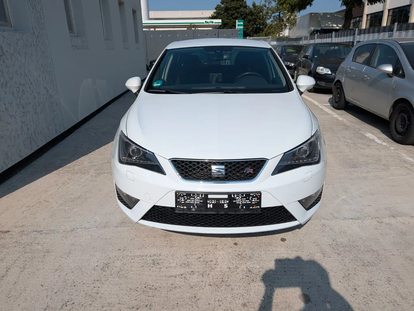 SEAT Ibiza Lim. FR Sitzheizung,Navi,Tempomat,Xenon Weiß - 2