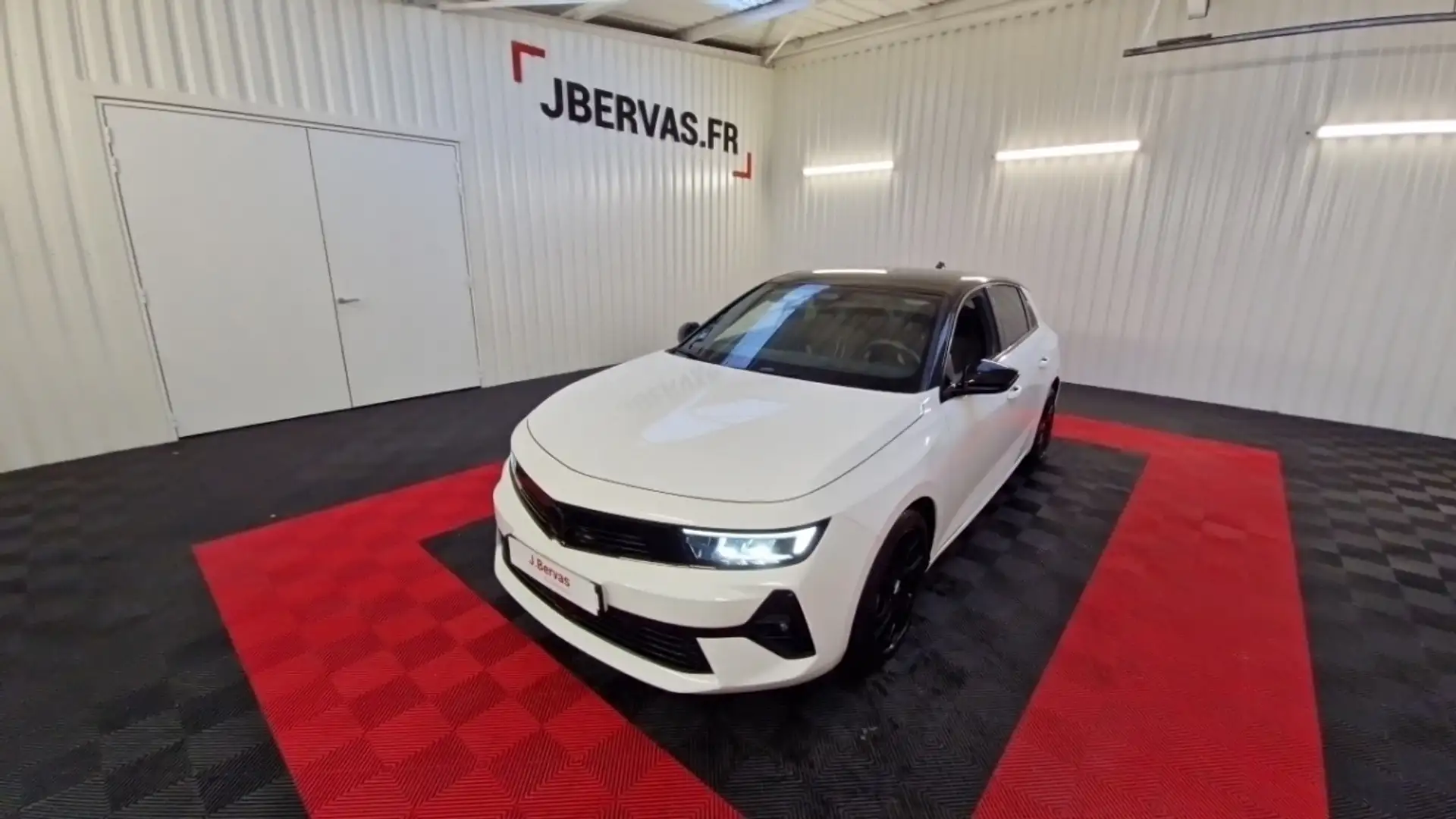 Opel Astra Hybrid 180 ch GS Blanc - 1