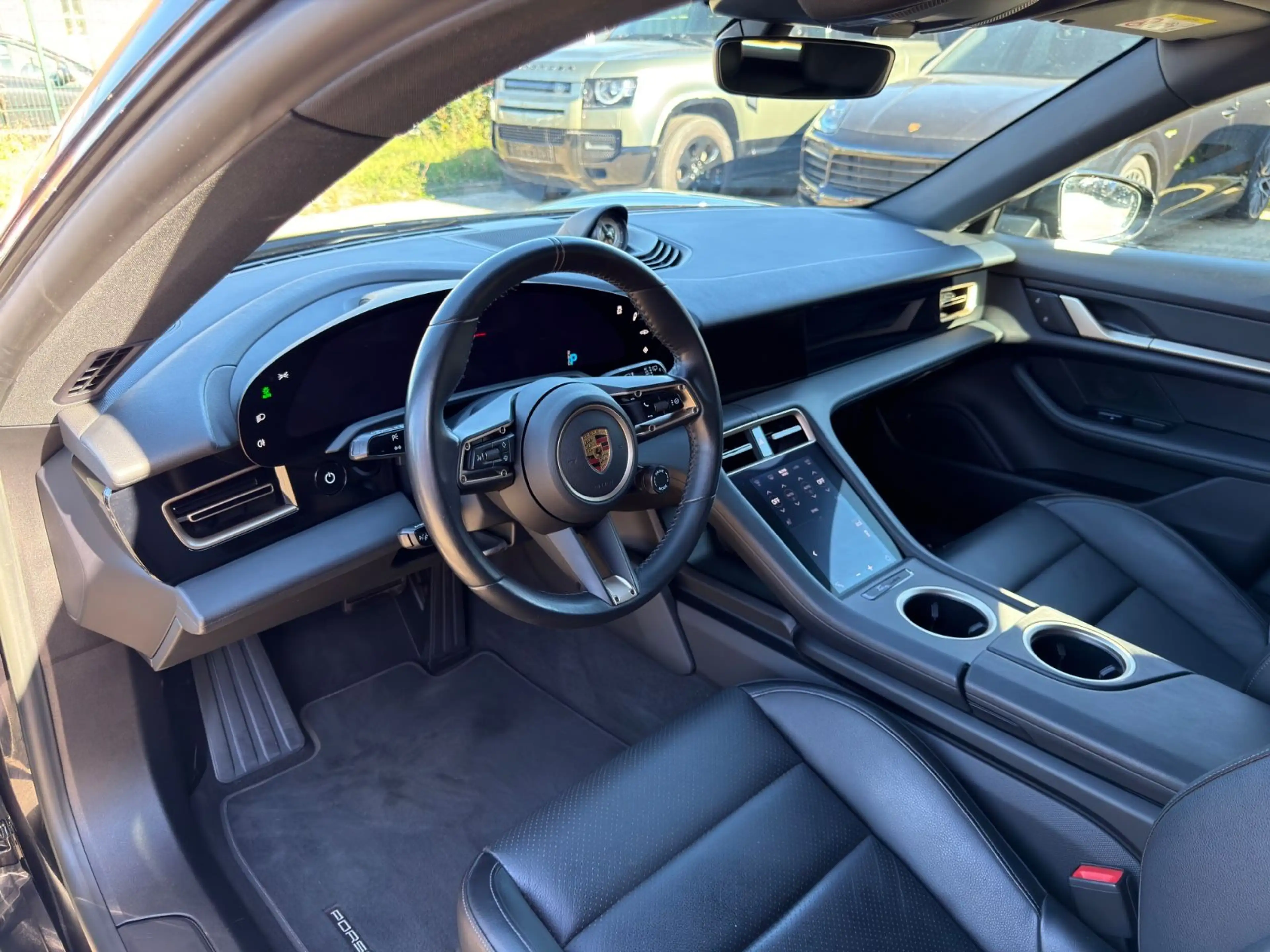 Porsche Taycan Sport Turismo Leder/360/BOSE/Sport-Chrono — photo 10