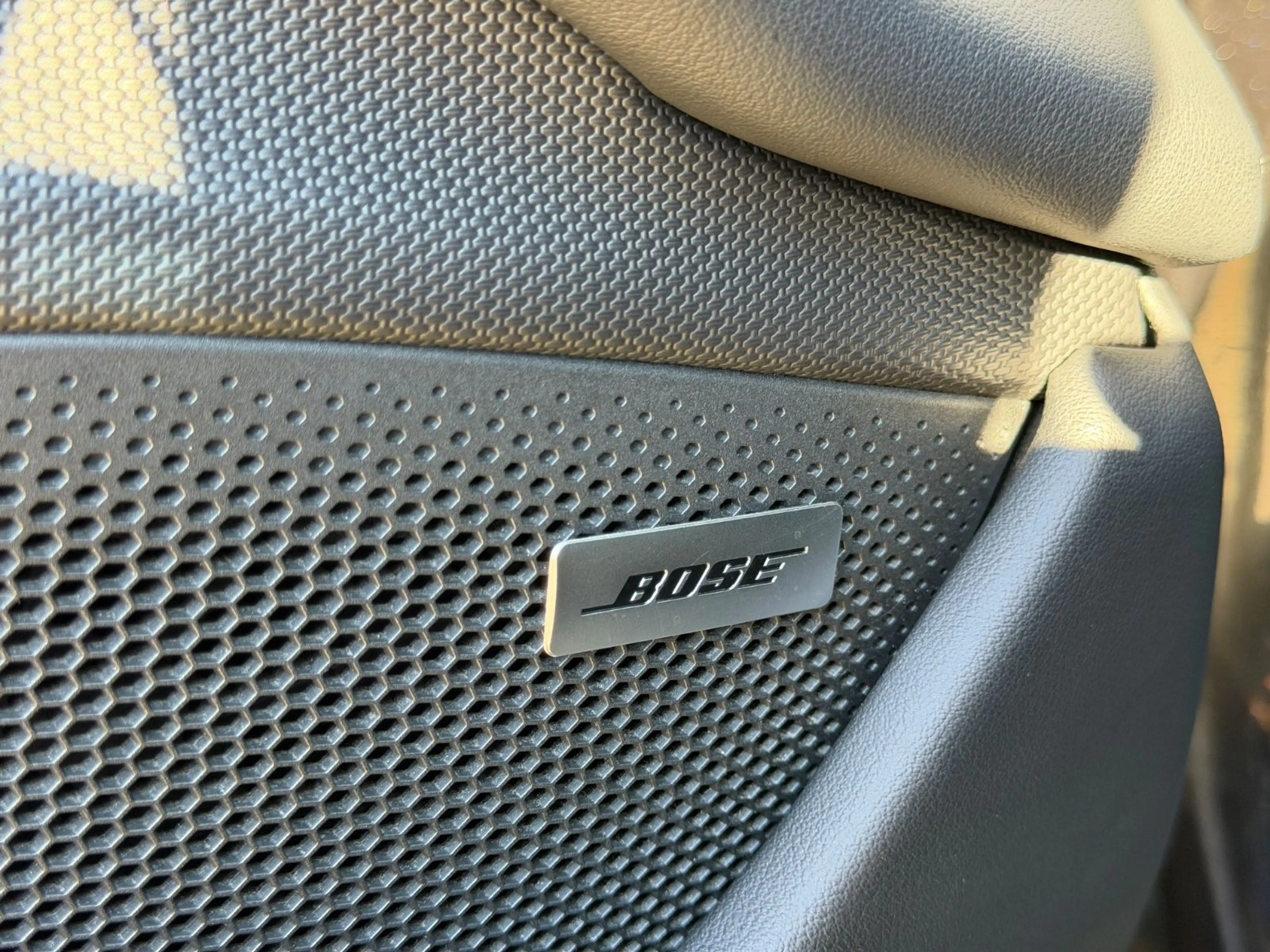 Porsche Taycan Sport Turismo Leder/360/BOSE/Sport-Chrono — photo 13