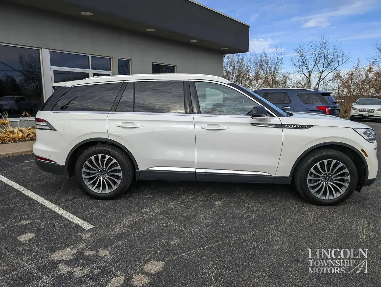 Lincoln Aviator снимка Lincoln Aviator