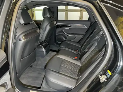 Annonce voiture d'occasion Audi S8 - CARADIZE