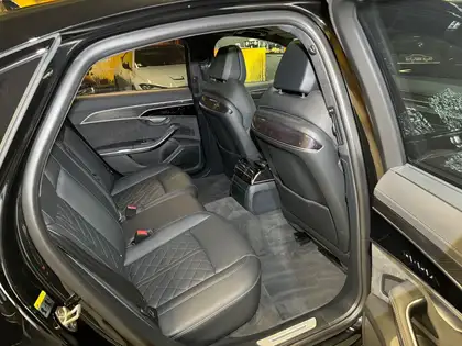 Annonce voiture d'occasion Audi S8 - CARADIZE