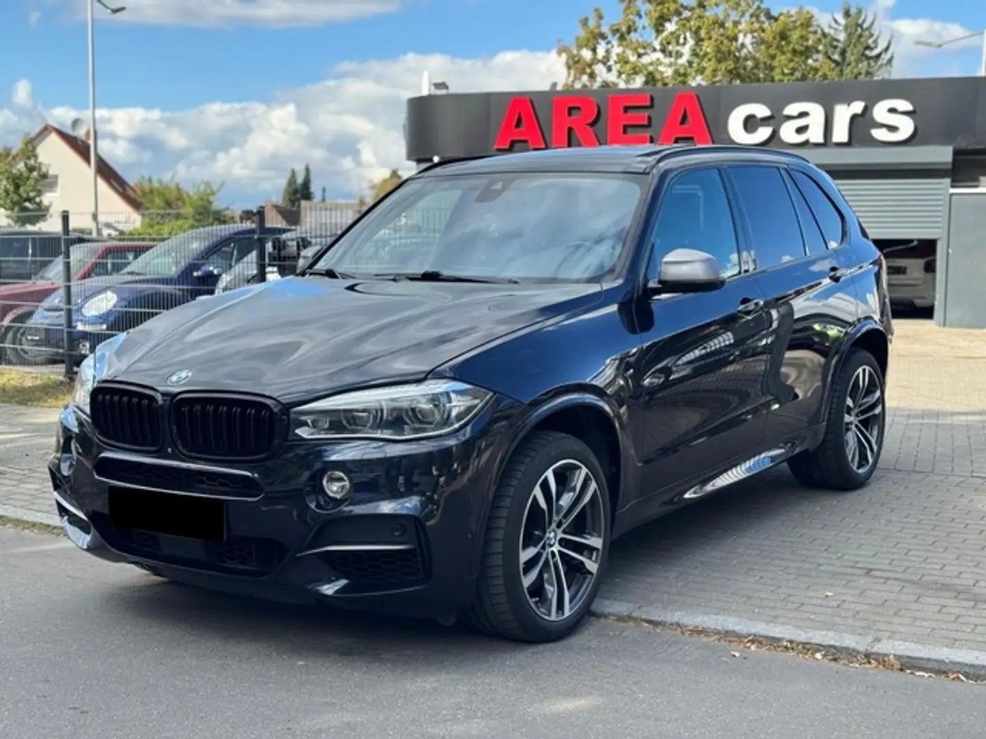 BMW X5 M50 PANO*H&K*KAM*LED*STHZ*NAVI* Noir - 1