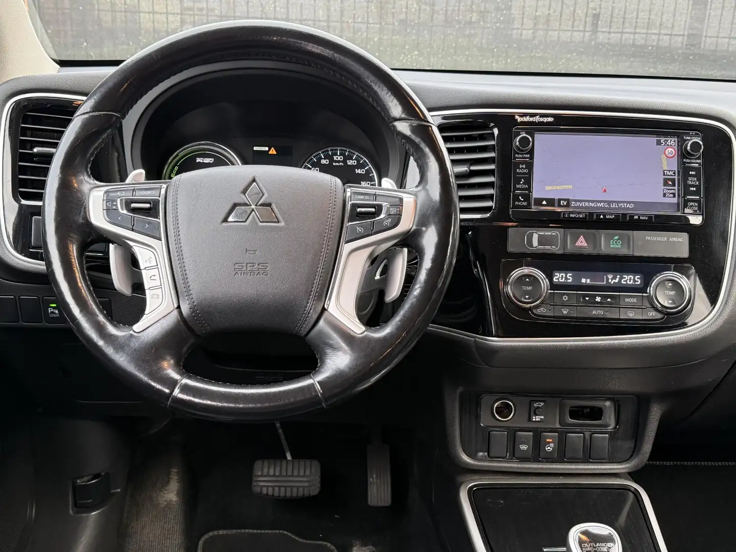 Mitsubishi Outlander 2.0 PHEV instyle SOH 98,6%|Navi|Camera|Leder|Clima Gris - 2