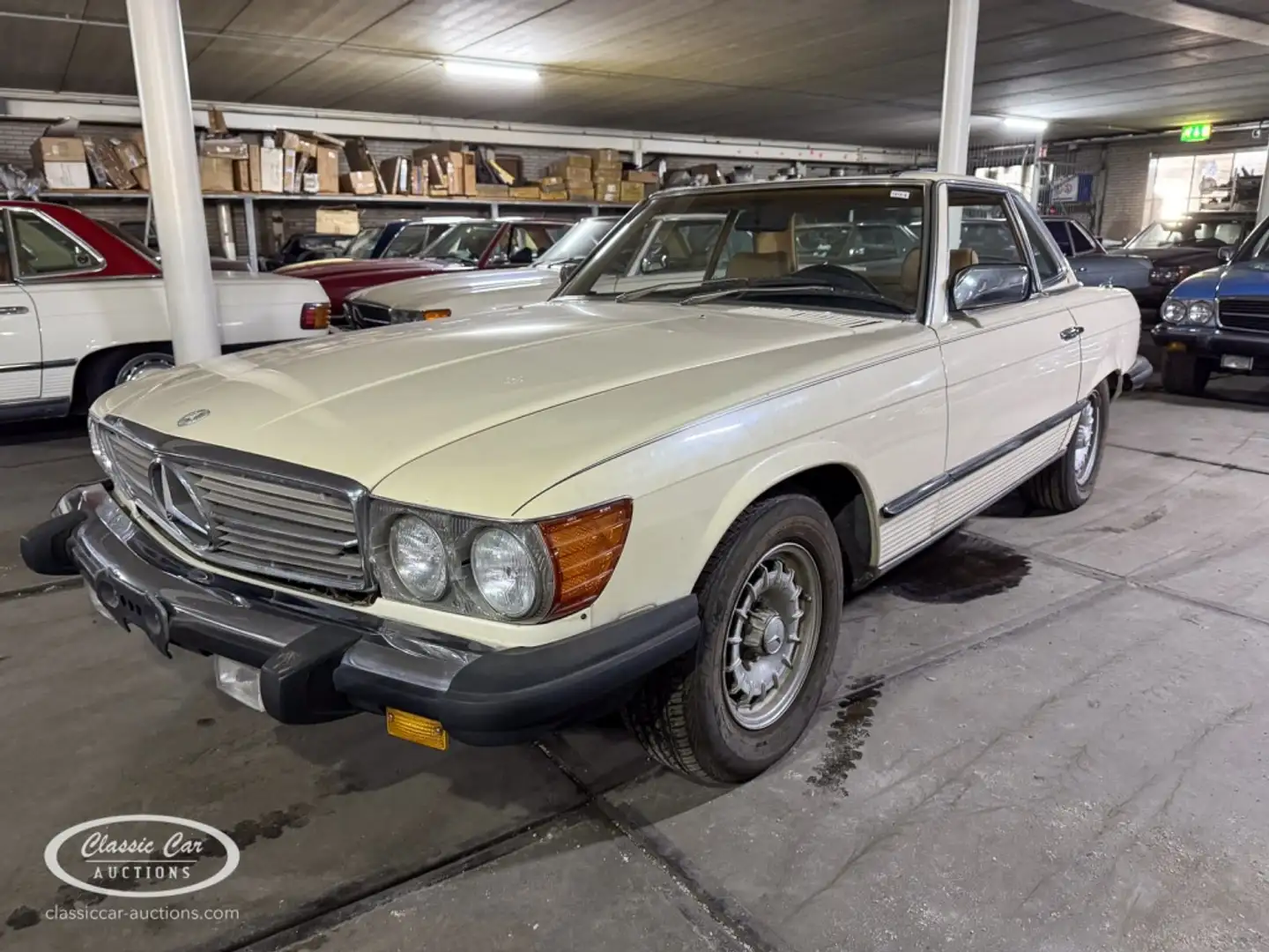 Mercedes-Benz - ONLINE AUCTION Bílá - 1