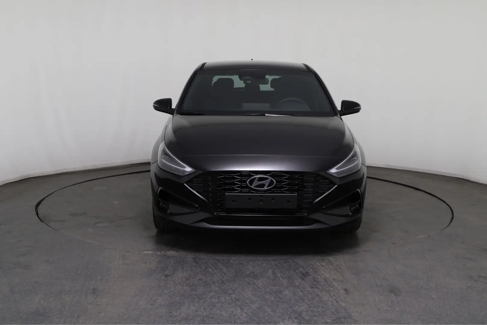 Hyundai i30 GO! Plus 1.0 T-GDI 74kW (100 PS) 7-Gang DCT Noir - 2