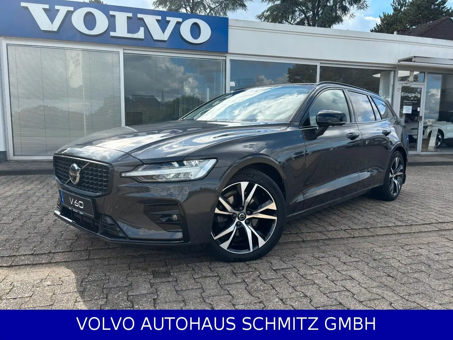 Volvo V60 Plus Dark B4 Full LED AHK 360Grad 4-Zonen Grau - 1