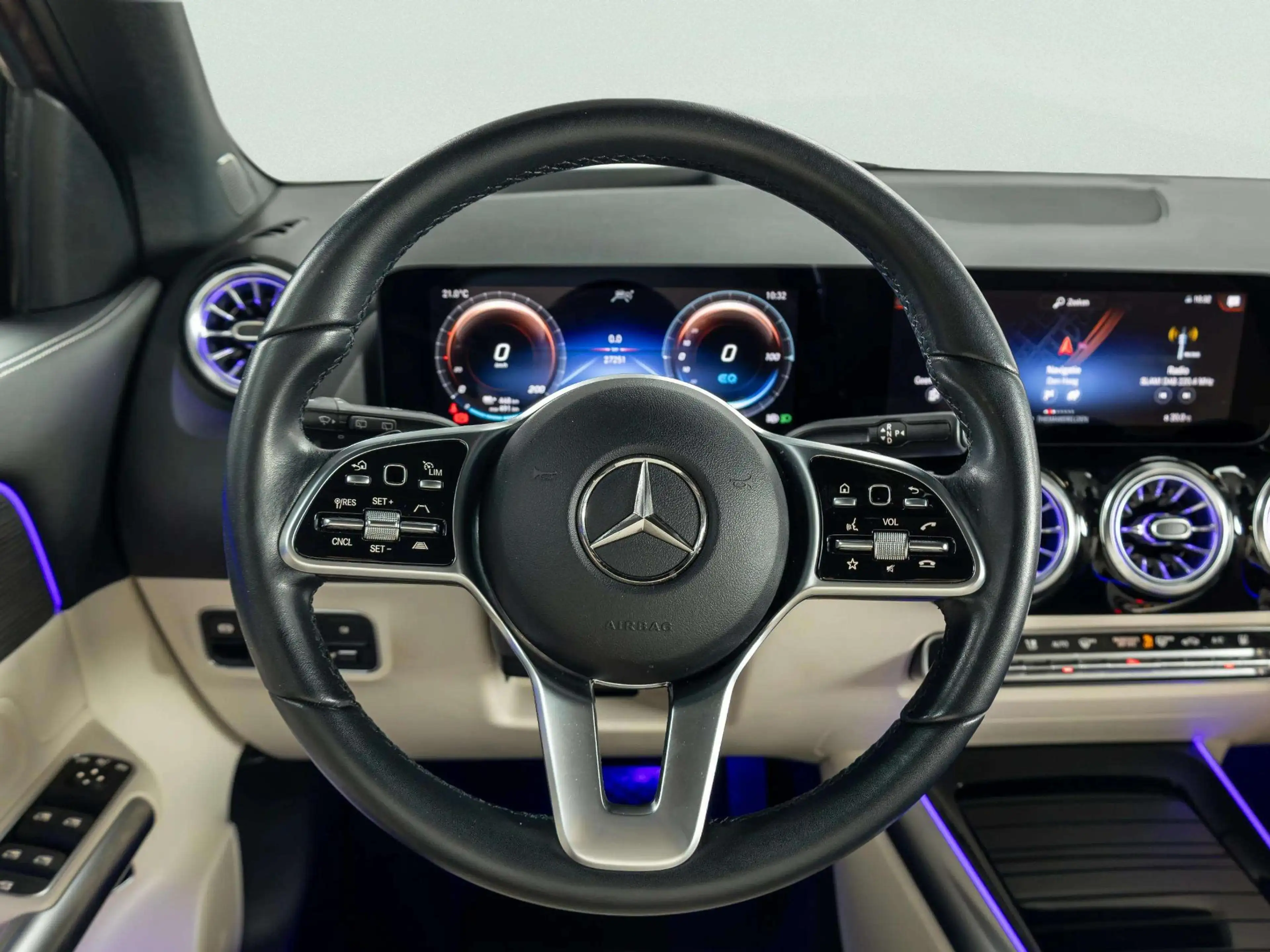 Mercedes-Benz EQA 250 250+ Luxury Line 71 kWh | Panorama dak — photo 15