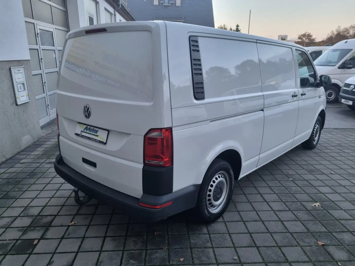 Volkswagen T6 Transporter Kasten langer Radstand Weiß - 2