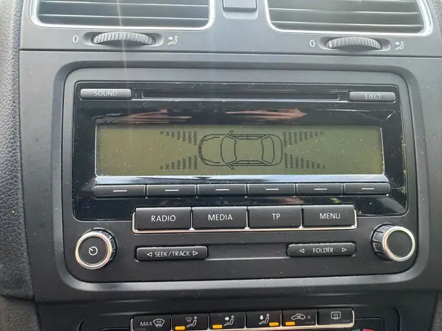 Volkswagen Golf view 13