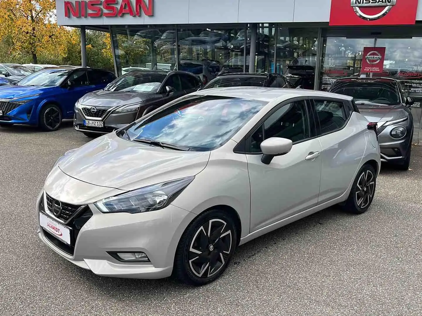 Nissan Micra 1.0 Automatik N-Way Navi Argent - 2
