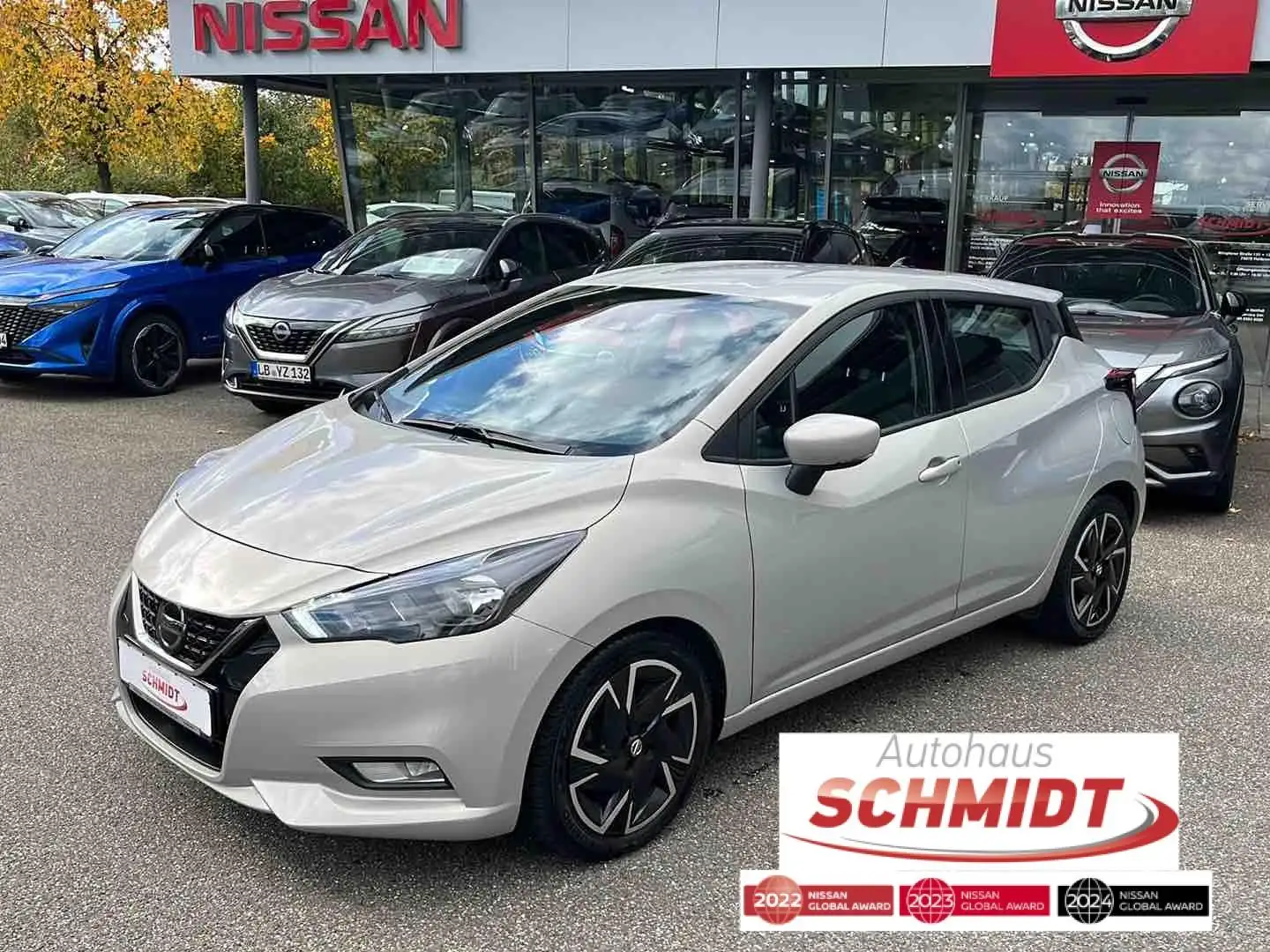 Nissan Micra 1.0 Automatik N-Way Navi Argent - 1