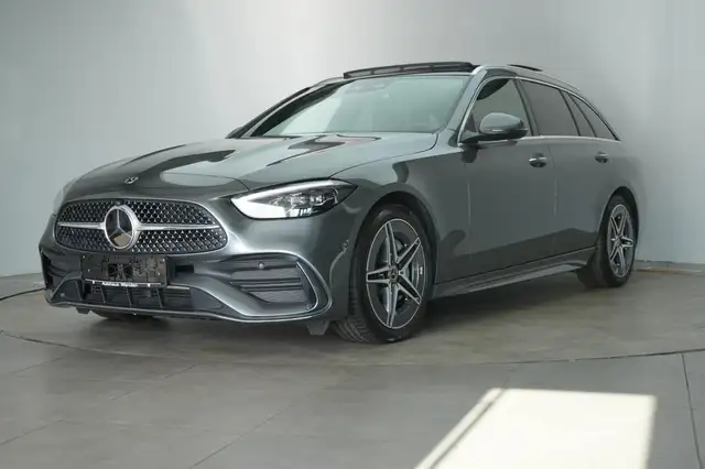 Mercedes-Benz 300 view 3