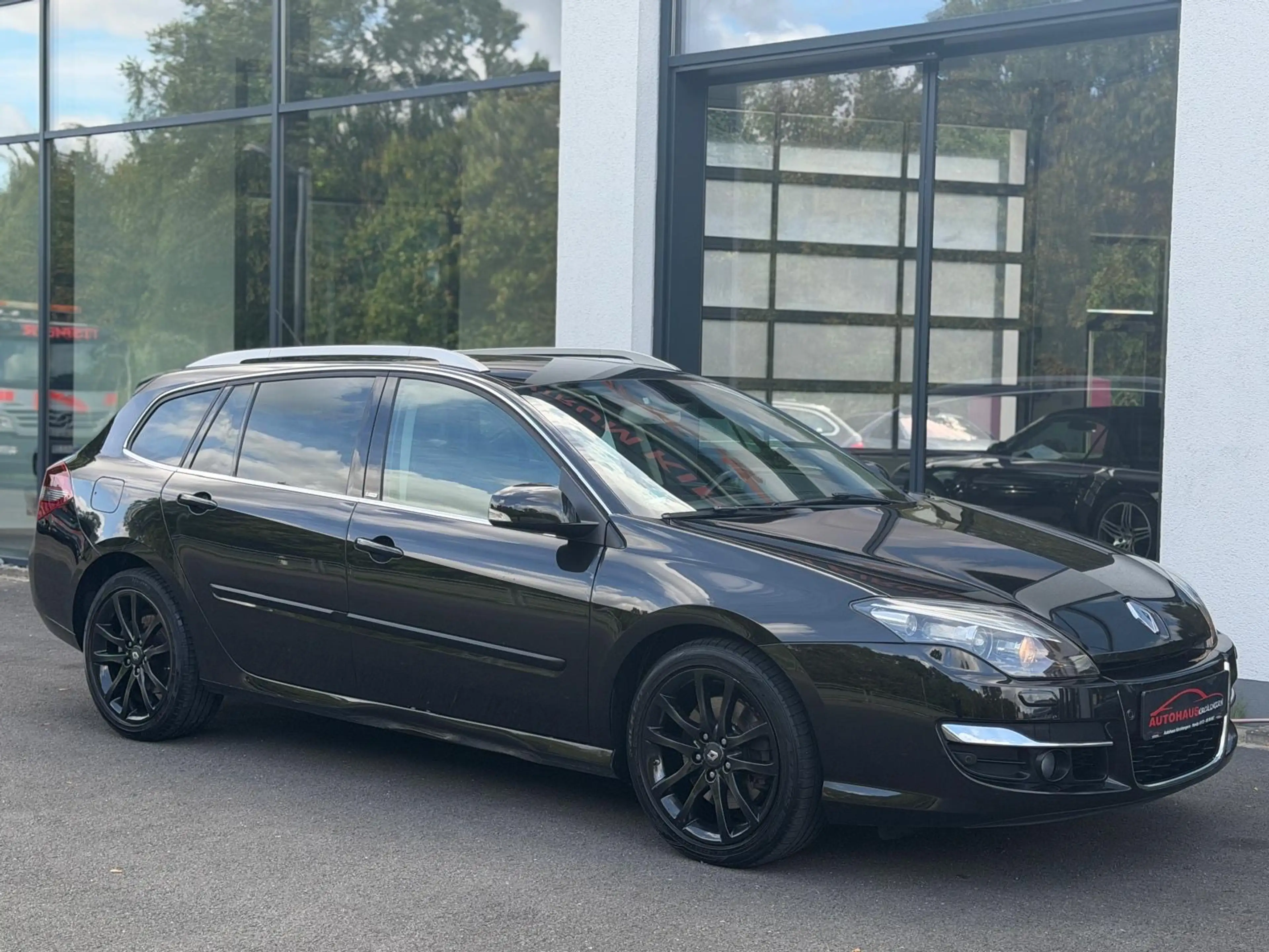 Renault Laguna GT 2.0 dCi 1. Hand Lückenlos Scheckheft 8-Fach Bereifung HU/AU:NEU — photo 2