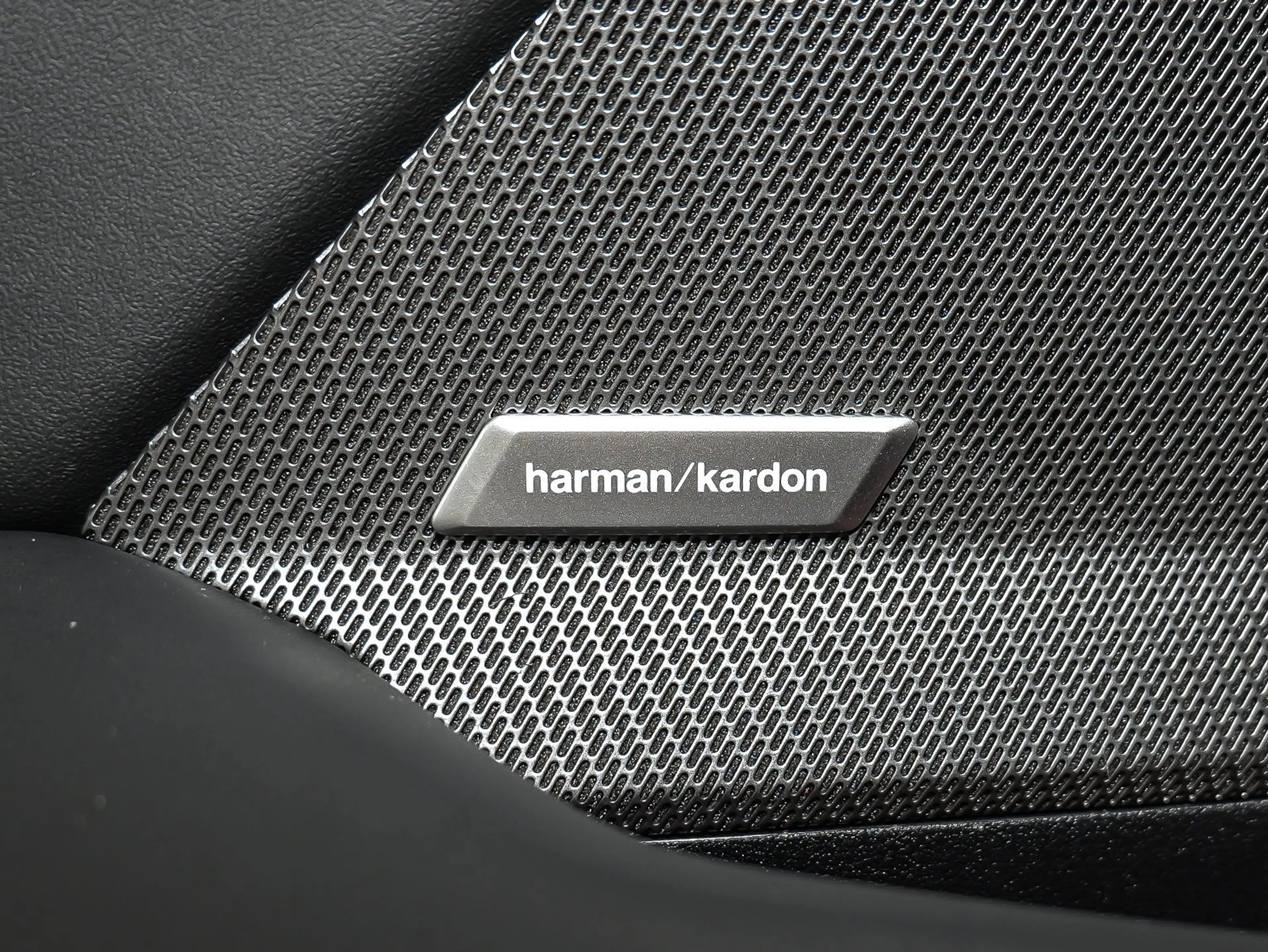 BMW 135 M135 xDrive M Sport Pro 19" Head-Up AHK H/K Sound — photo 6