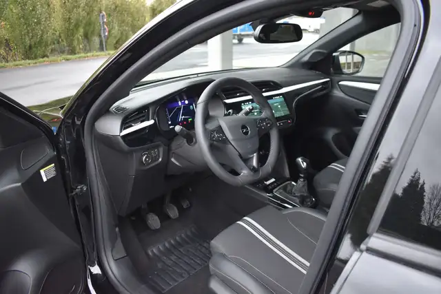 Opel Corsa view 10