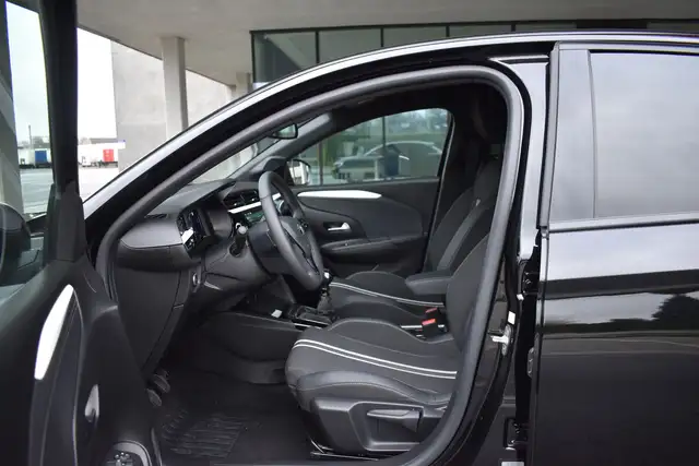 Opel Corsa view 12