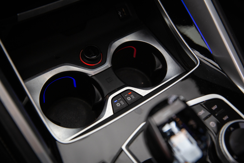 BMW X6 M50i High Executive , Laser, Adap. Cruise, Trekhaa — photo 34
