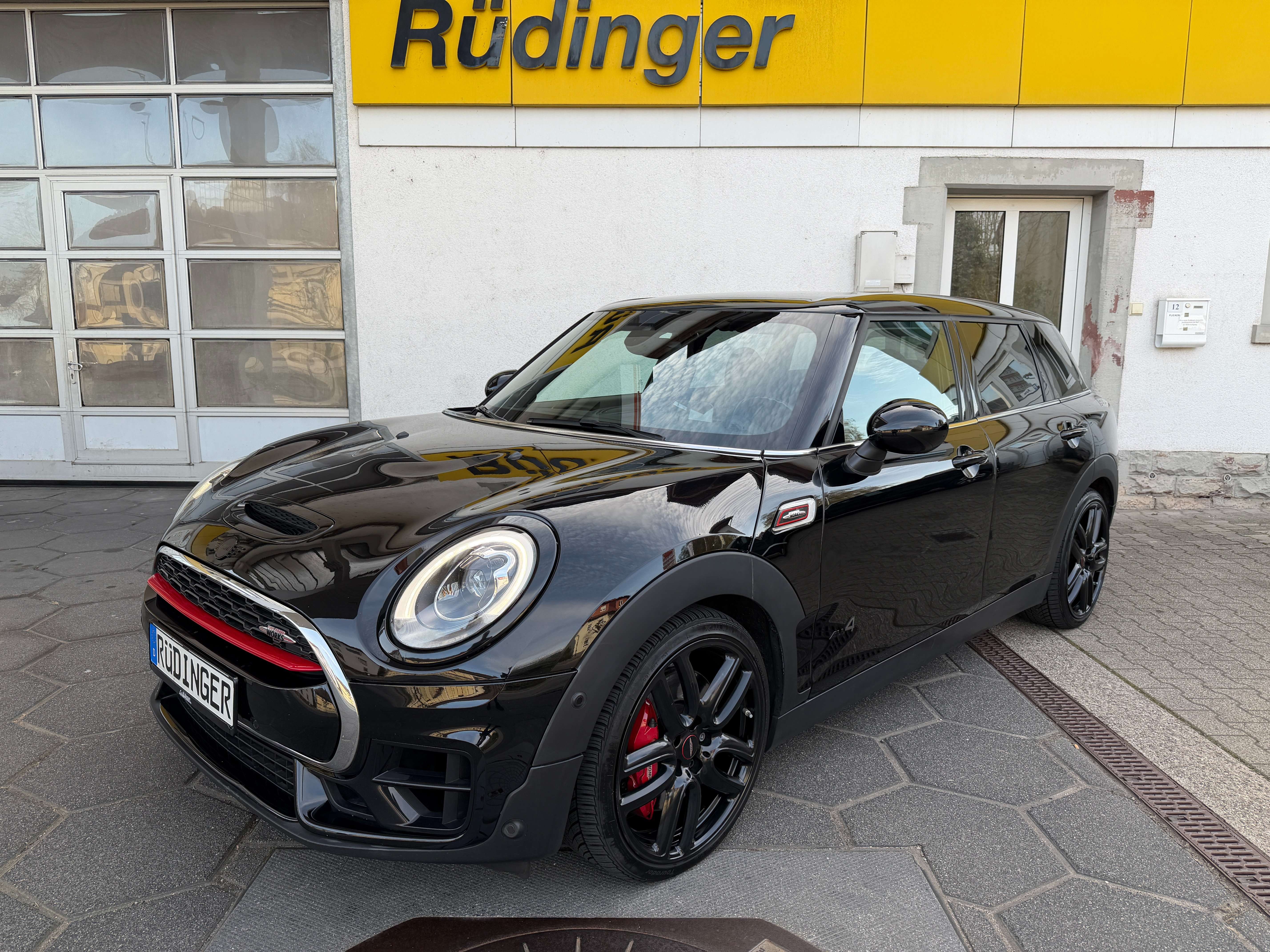 MINI John Cooper Works Clubman