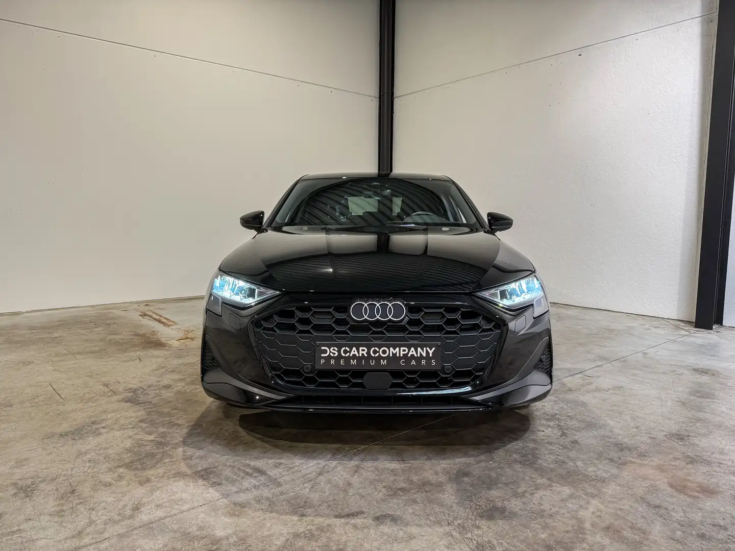 Audi A3 30 TFSI | Business Edition | Garantie | BTW Zwart - 2
