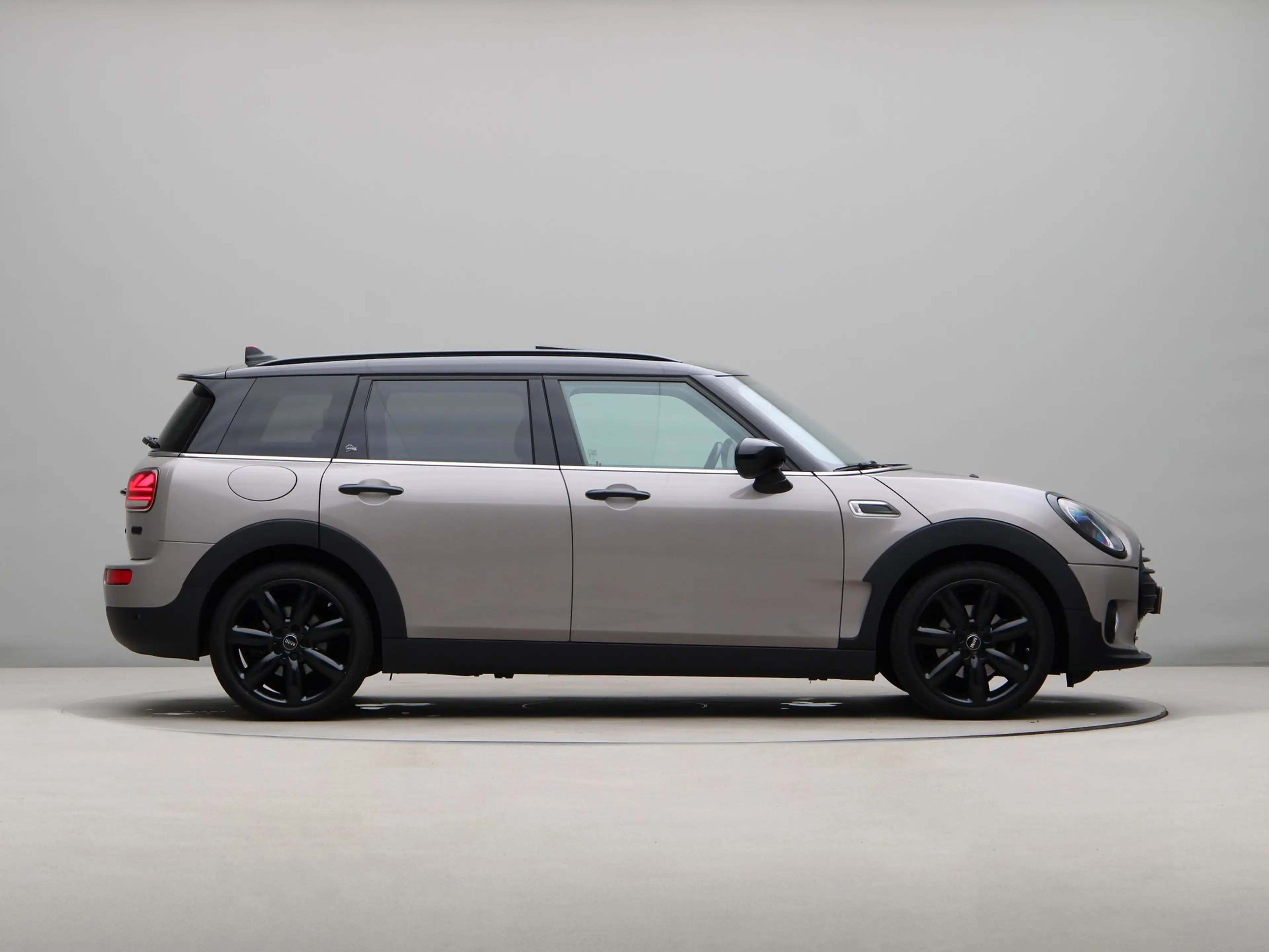 MINI Cooper Clubman Richmond Park Edition Aut. — photo 7