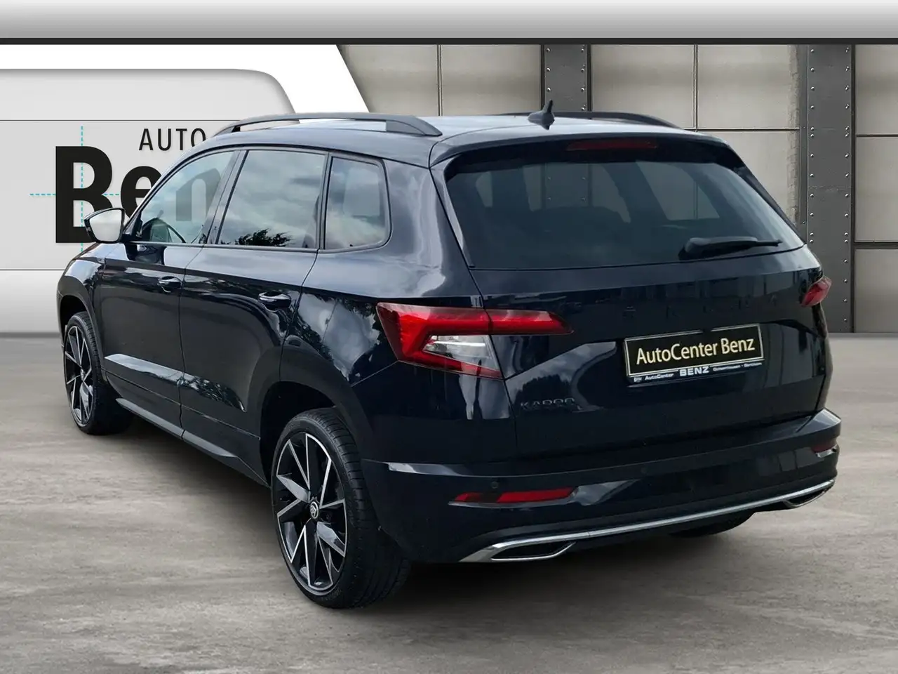 Skoda Karoq SPORTLINE 1,5 TSI DSG Klima Navi Rückfahrkamera, миниатюра 3