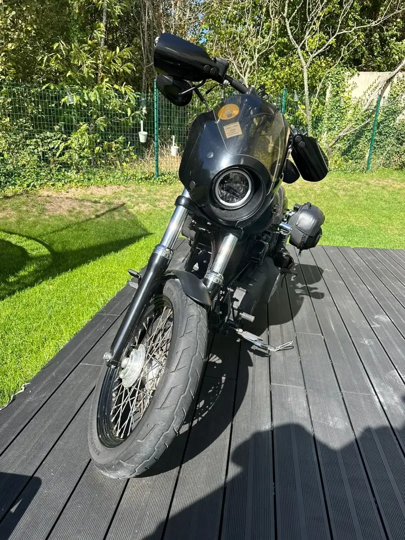 Harley-Davidson Dyna Street Bob FXD Noir - 1