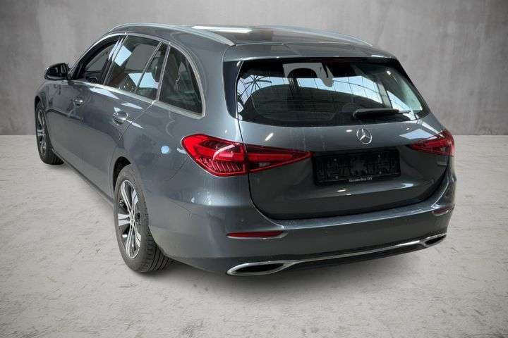 Mercedes-Benz C 220