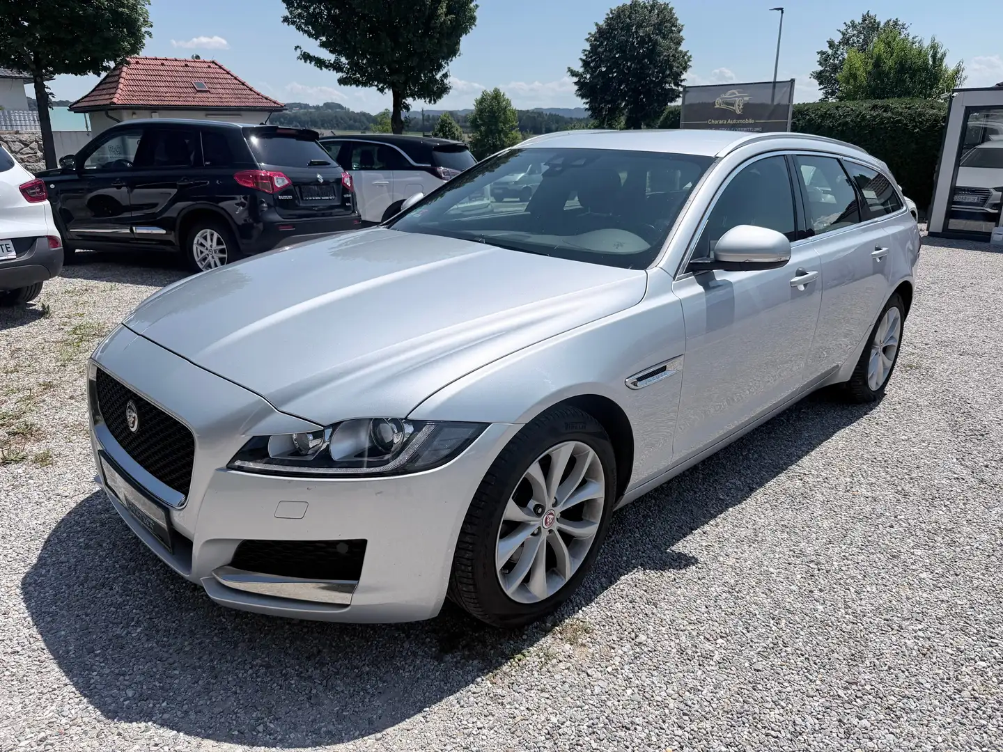Jaguar XF Prestige AWD Grau - 1