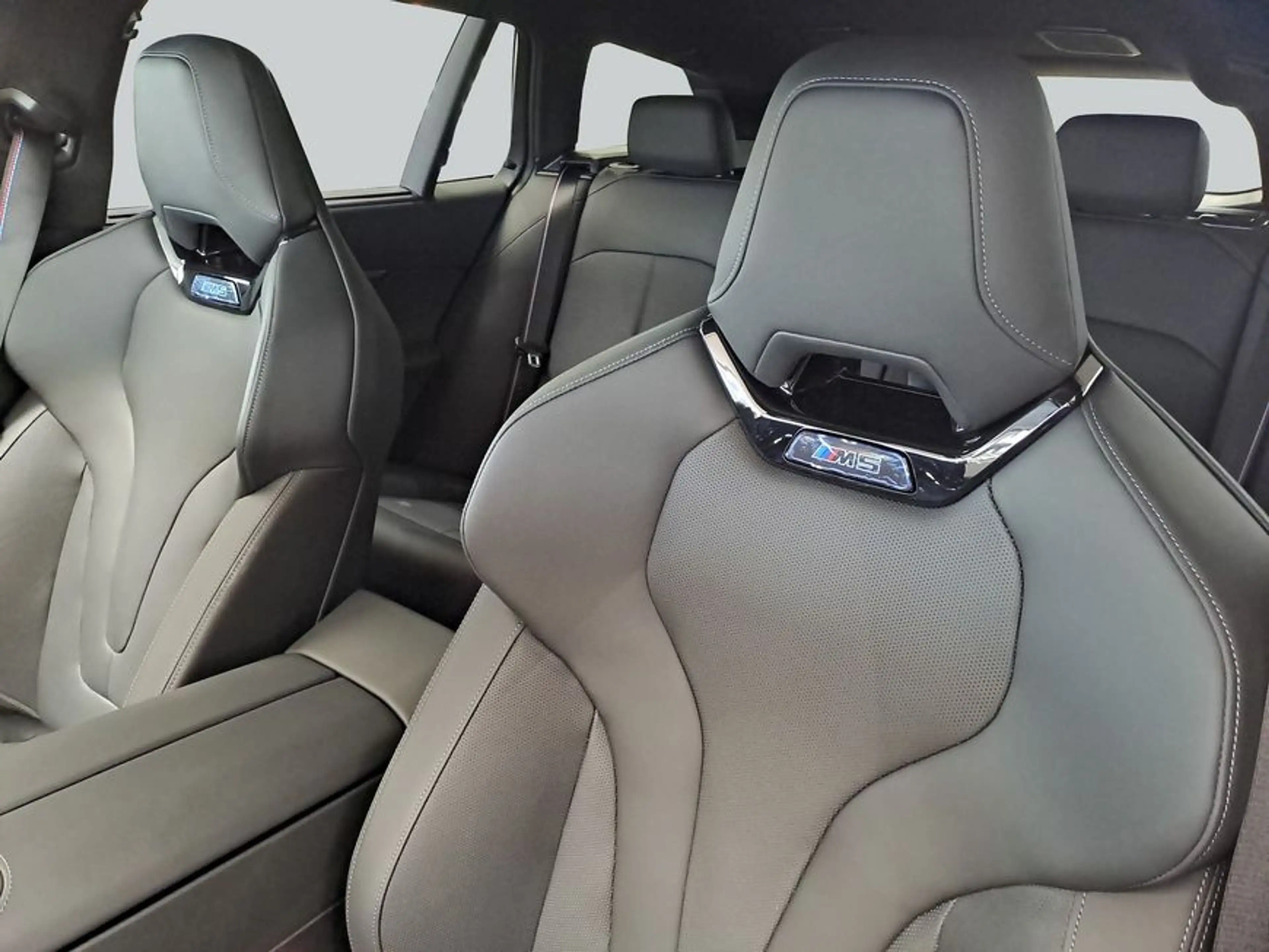 BMW M5 xDrive Touring 400 kW, 5-türig — photo 11