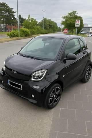 Imagine smart forTwo smart fortwo coupe electric drive coupe EQ prime e