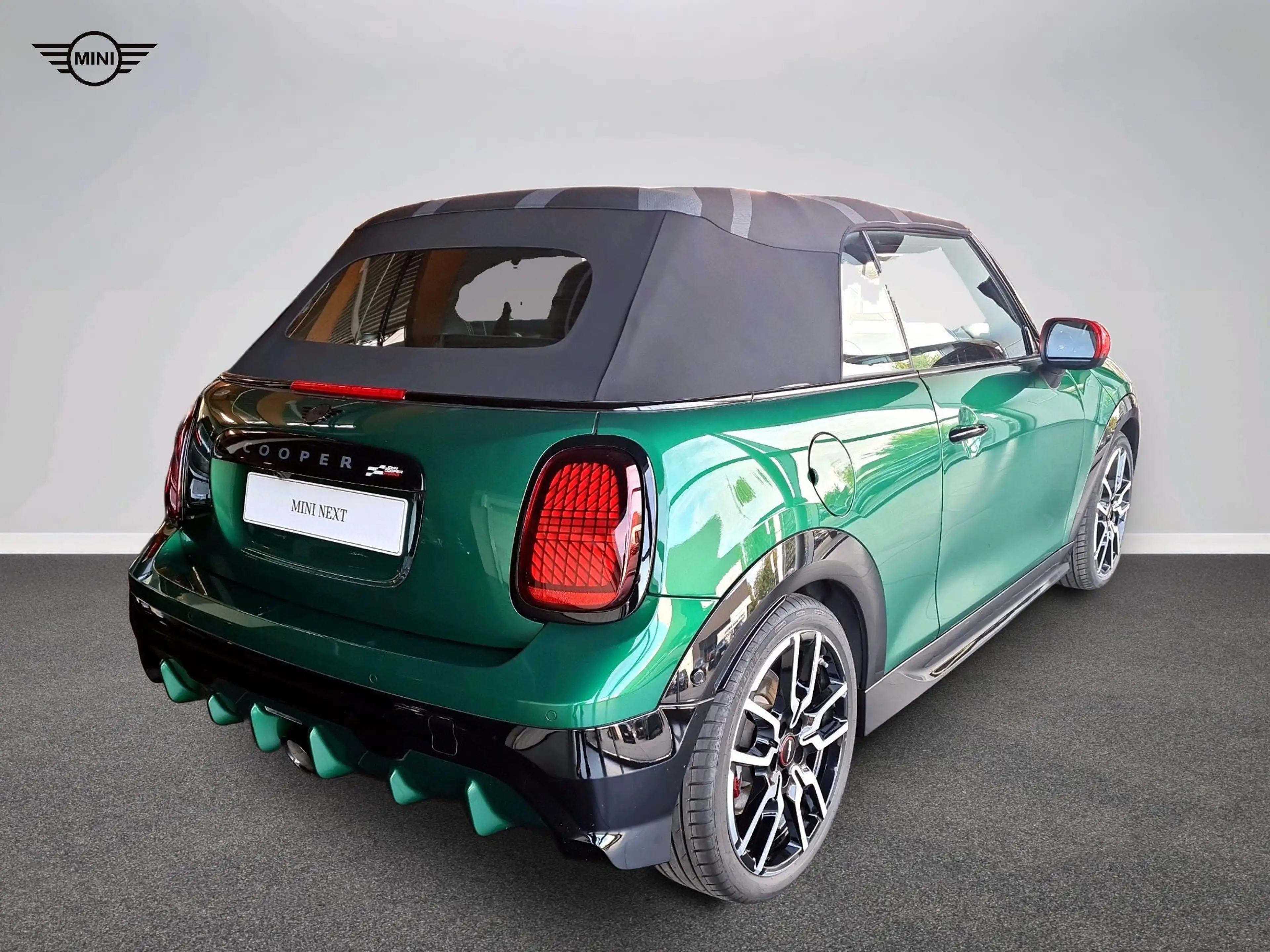 MINI John Cooper Works Cabrio John Cooper Works Trim — photo 4