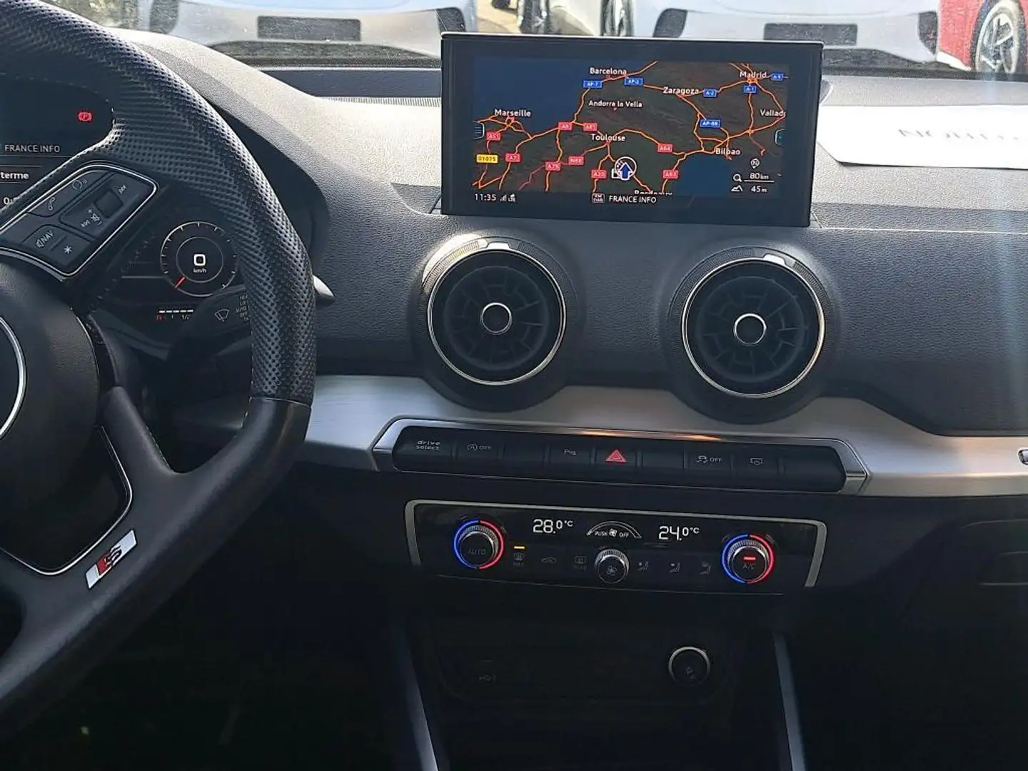 Audi Q2 Q2 35 TFSI COD 150 BVM6 S Line Plus Gris - 2