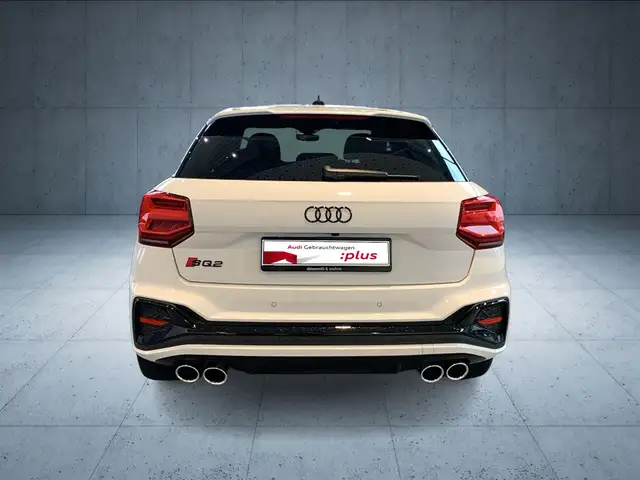 Audi SQ2 view 4
