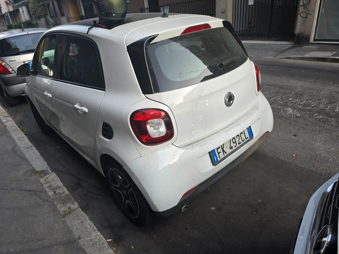 smart forFour Forfour II 2015 0.9 t Passion 90cv twinamic Bianco - 1