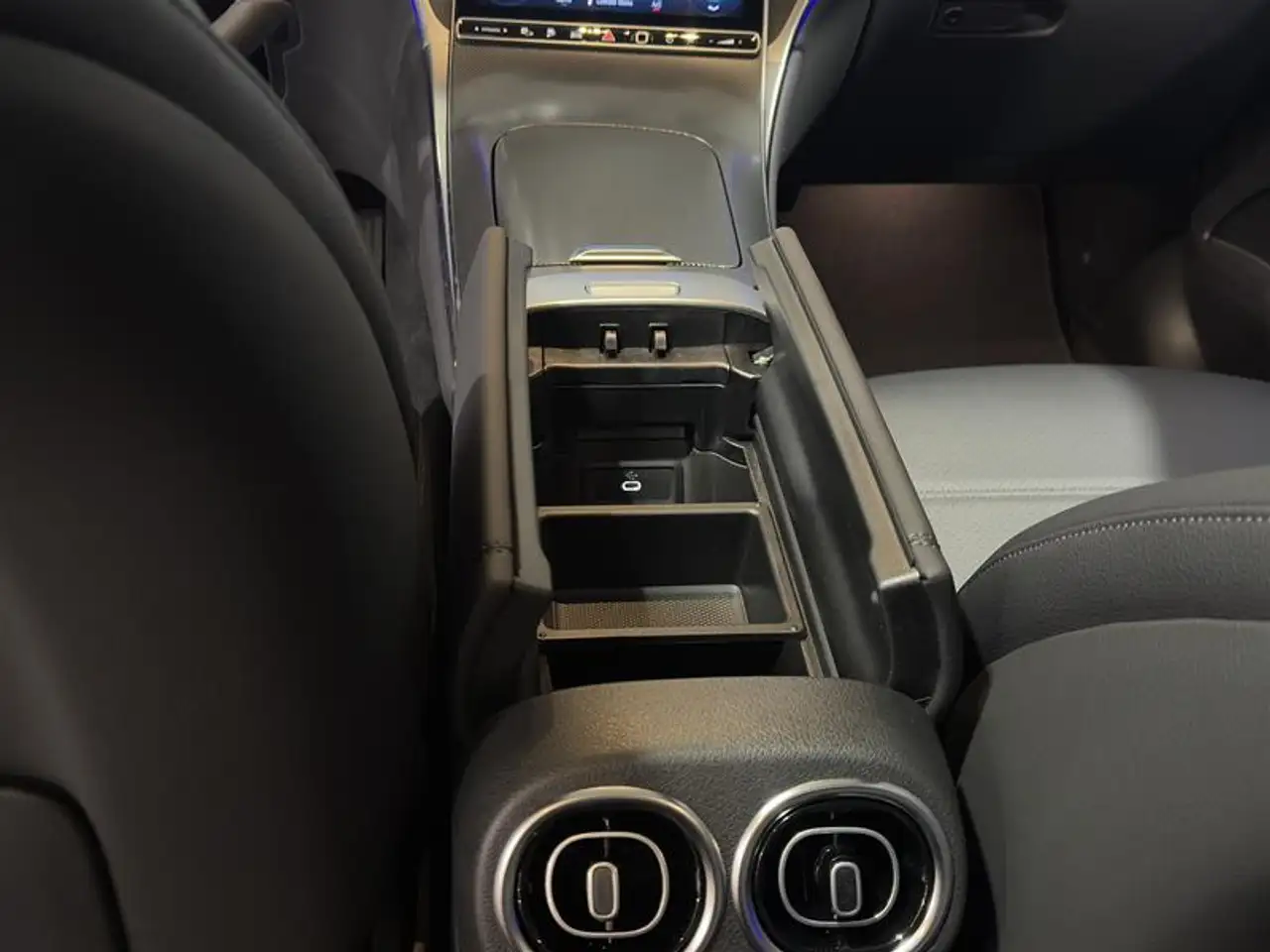 Mercedes-Benz GLC fotografie Mercedes-Benz GLC