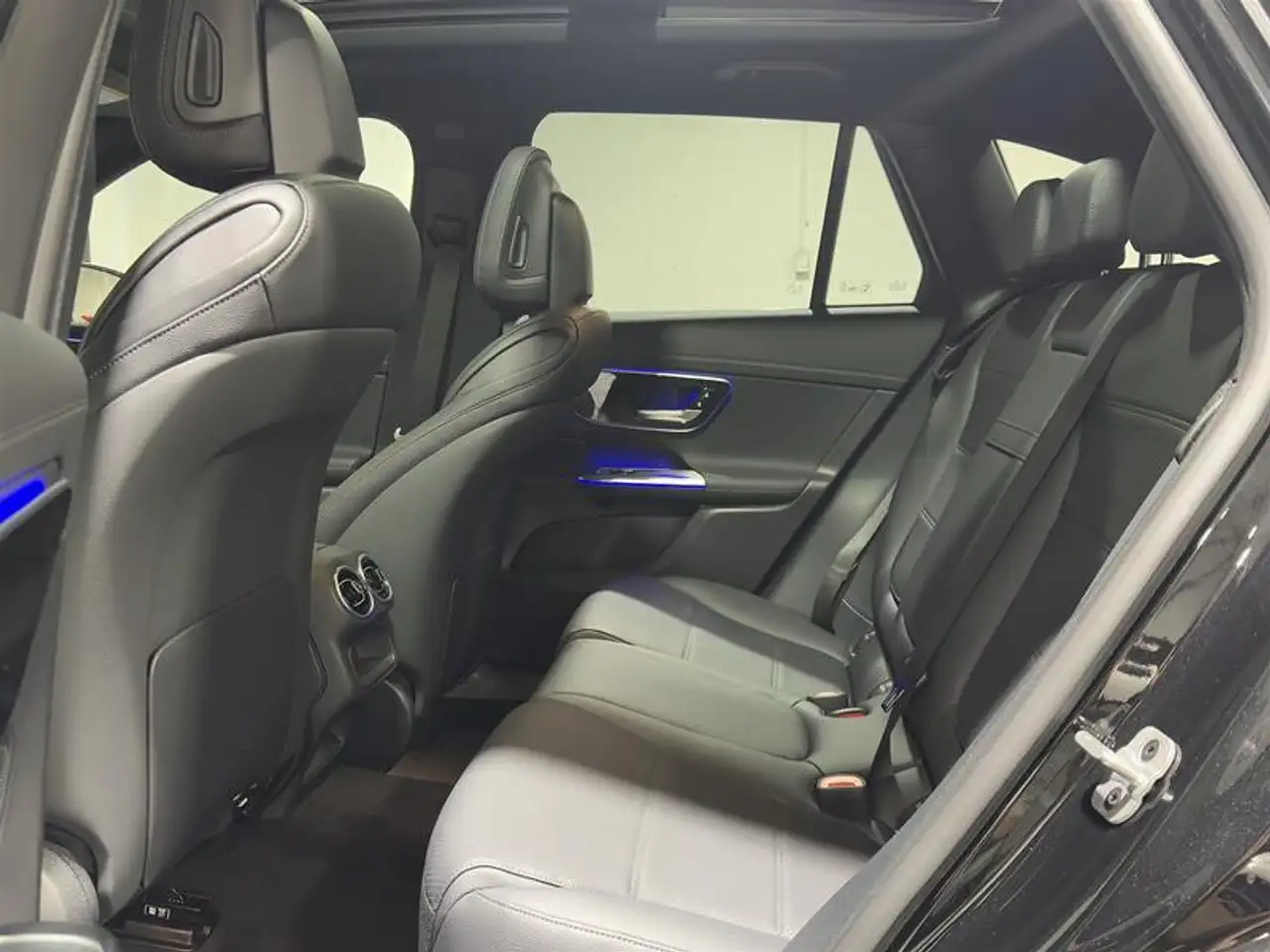 Mercedes-Benz GLC fotografie Mercedes-Benz GLC