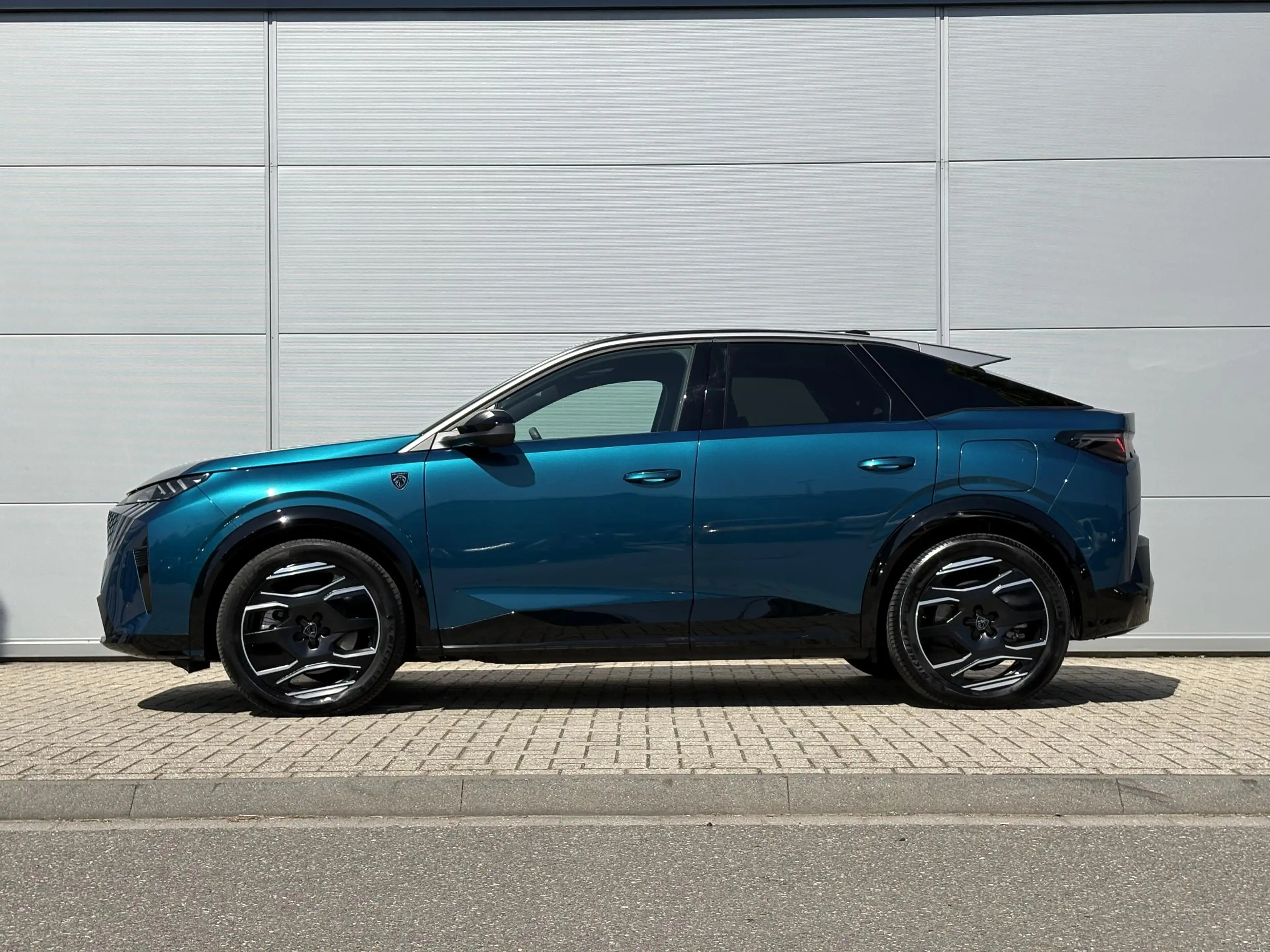 Peugeot 3008 e-3008 GT Avantage 210 73 kWh | Stoelverwarming | — photo 3