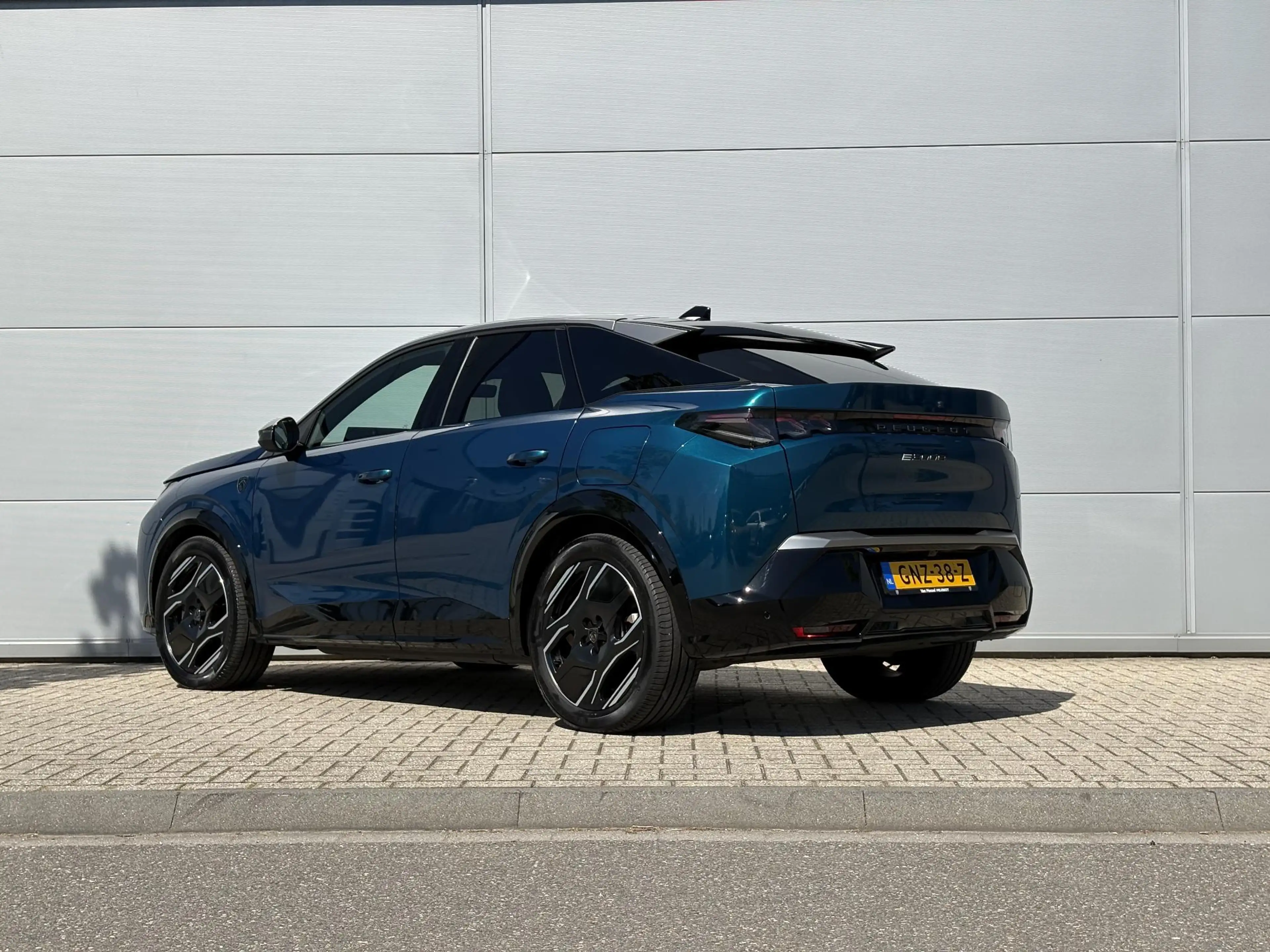Peugeot 3008 e-3008 GT Avantage 210 73 kWh | Stoelverwarming | — photo 4