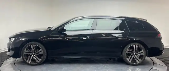 Peugeot 508 view 3