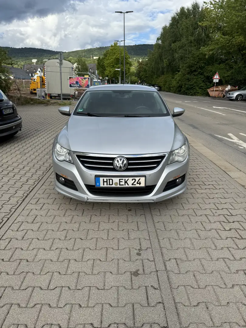 Volkswagen Passat CC R-line Grey - 1