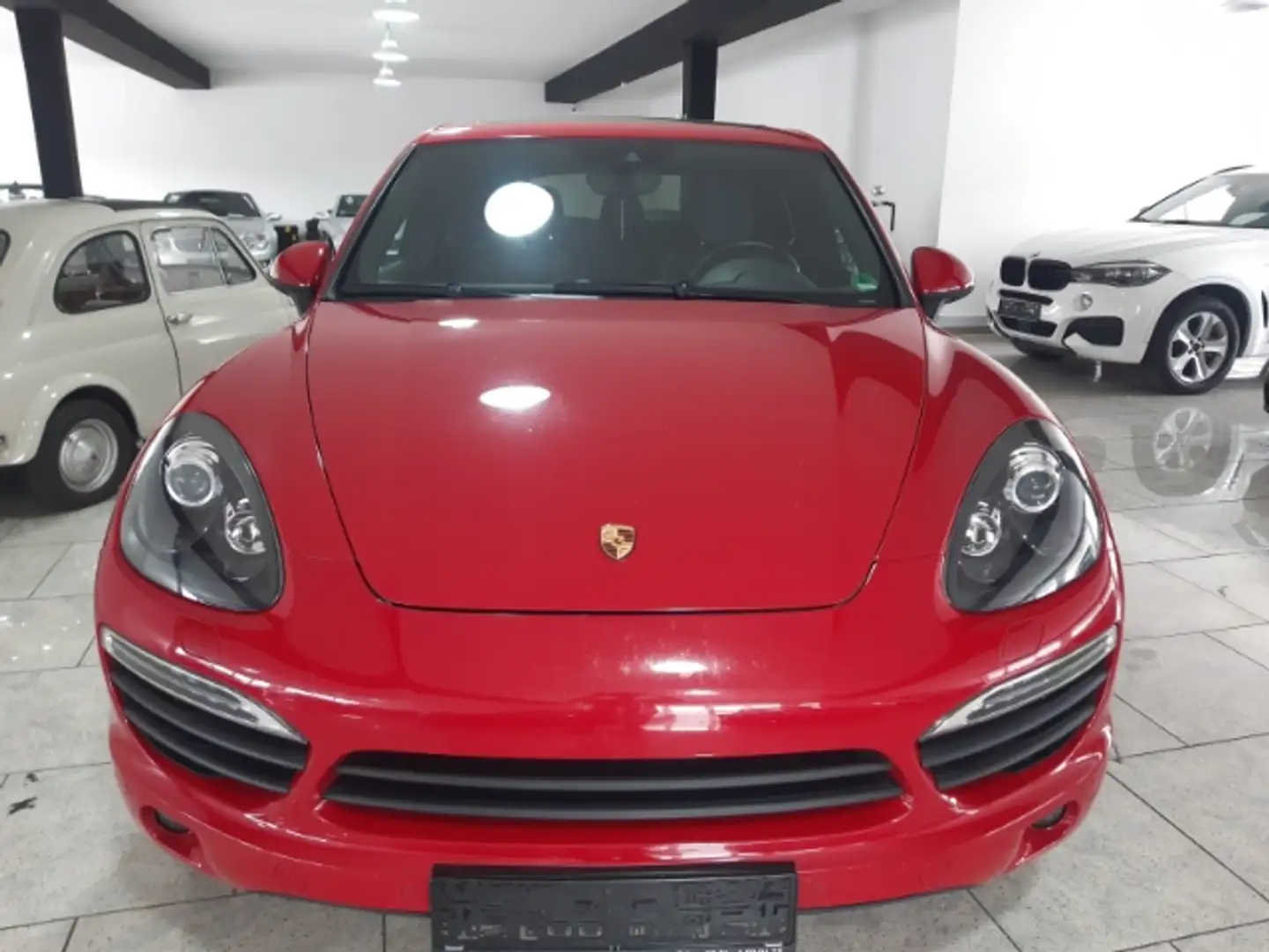 Porsche Cayenne S Diesel Navi StandHZG AD Allrad Panorama Niveau A Rot - 1